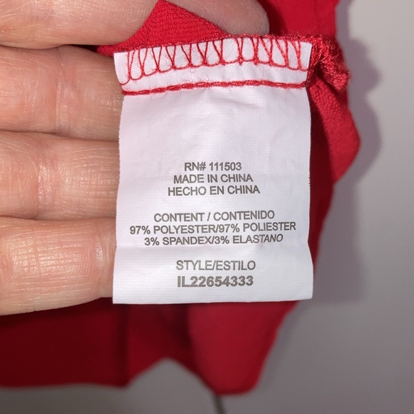 Lily White size small red blouse - Picture 4 of 5